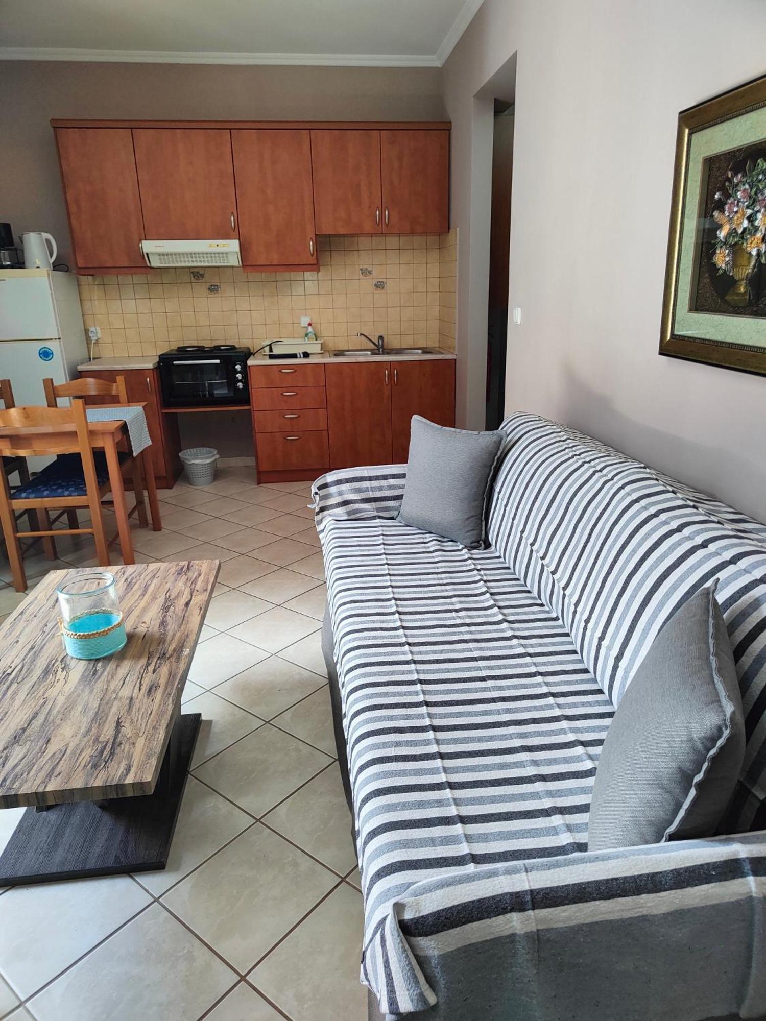 Evangelia Karfas Quarto foto
